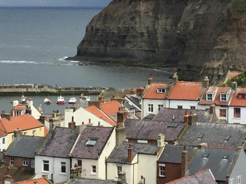 The Cottage, High Street Staithes Exterior photo